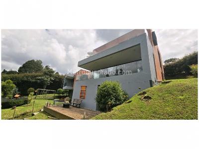 Casa de 4 alcobas en venta en Alto De Las Palmas, Envigado, 400 m² · foto 6 de 20