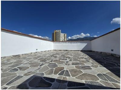 Casa de 3 alcobas en venta en Lorena, Medellín, 143 m² · foto 12 de 12