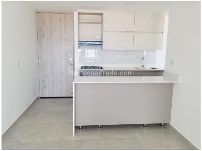 Apartamento de 3 alcobas en venta en Las Lomitas, Sabaneta, 80 m² · foto 2 de 12