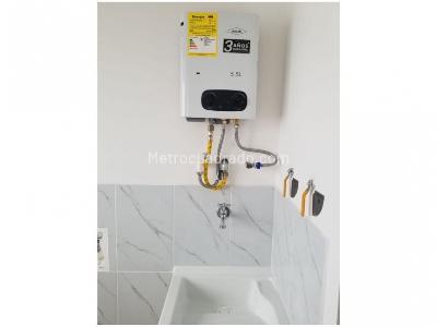 Apartamento de 3 alcobas en venta en Las Lomitas, Sabaneta, 80 m² · foto 4 de 12