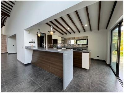 Casa en venta en Alto De Las Palmas, Envigado · foto 4 de 20