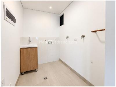 Apartamento de 2 alcobas en venta en La Linde, Medellín, 110 m² · foto 6 de 20