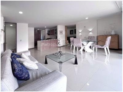 Apartamento de 3 alcobas en venta en Ciudad Del Rio, Medellín, 121 m² · foto 5 de 20