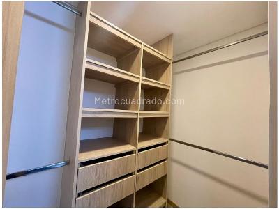 Apartamento de 2 alcobas en venta en Las Palmas Intercontinental, Medellín, 69 m² · foto 11 de 20