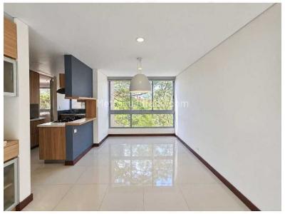 Apartamento de 3 alcobas en venta en Alto De Las Palmas, Medellín, 151 m² · foto 7 de 20