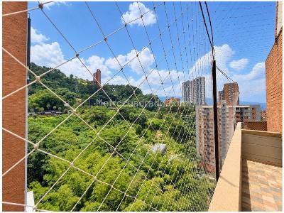 Apartamento de 3 alcobas en venta en Loma Del Encierro, Medellín, 134 m² · foto 14 de 20