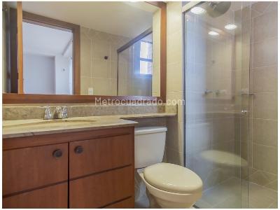 Apartamento de 3 alcobas en venta en La Calera, Medellín, 243 m² · foto 11 de 14