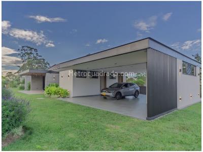 Casa de 3 alcobas en venta en Llanogrande, Rionegro, 463 m² · foto 8 de 20