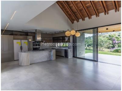 Casa de 3 alcobas en venta en Llanogrande, Rionegro, 463 m² · foto 11 de 20