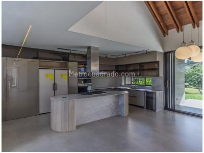 Casa de 3 alcobas en venta en Llanogrande, Rionegro, 463 m² · foto 14 de 20