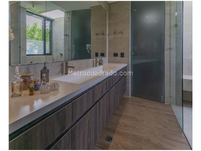 Casa de 4 alcobas en venta en Acuarela, Envigado, 450 m² · foto 16 de 20