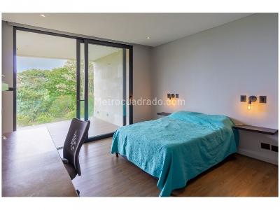 Casa de 4 alcobas en venta en Acuarela, Envigado, 450 m² · foto 17 de 20
