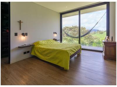 Casa de 4 alcobas en venta en Acuarela, Envigado, 450 m² · foto 20 de 20