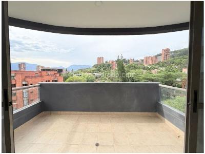 Apartamento de 3 alcobas en venta en Las Lomas, Medellín, 103 m² · foto 2 de 10