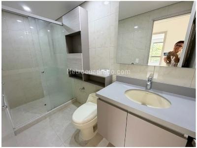 Apartamento de 3 alcobas en venta en Las Lomas, Medellín, 103 m² · foto 7 de 10