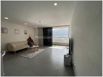 Apartamento en venta en Loma Del Escobero, Envigado · foto 2 de 8