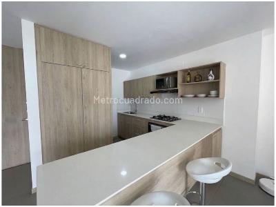 Apartamento en venta en Loma Del Escobero, Envigado · foto 3 de 8