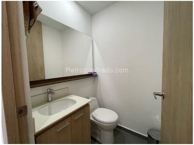 Apartamento en venta en Loma Del Escobero, Envigado · foto 8 de 8