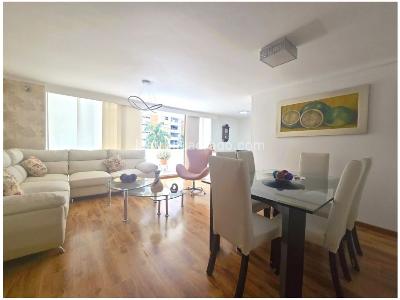 Apartamento en venta en Loma De Los Bernal, Medellín · foto 4 de 12
