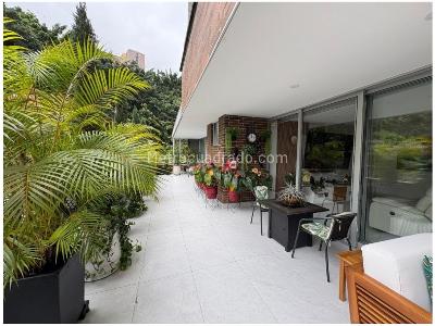 Apartamento en venta en Castropol, Medellín · foto 3 de 19