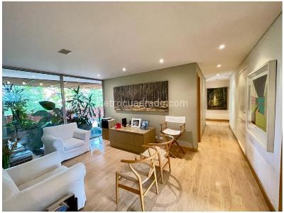 Apartamento de 2 alcobas en venta en Calasanz, Medellín, 206 m² · foto 12 de 12