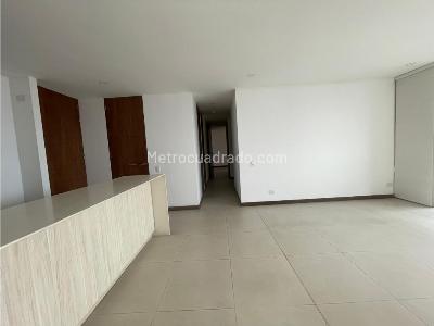 Apartamento de 3 alcobas en venta en Loma De Los Gonzalez, Medellín, 109 m² · foto 8 de 20