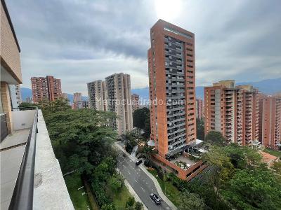 Apartamento de 3 alcobas en venta en Loma De Los Gonzalez, Medellín, 109 m² · foto 11 de 20