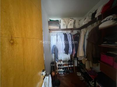 Apartamento de 3 alcobas en venta en Las Santas, Medellín, 110 m² · foto 10 de 20