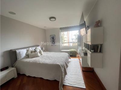 Apartamento de 3 alcobas en venta en Las Santas, Medellín, 110 m² · foto 16 de 20