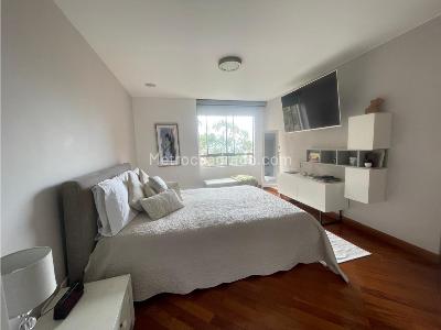 Apartamento de 3 alcobas en venta en Las Santas, Medellín, 110 m² · foto 19 de 20
