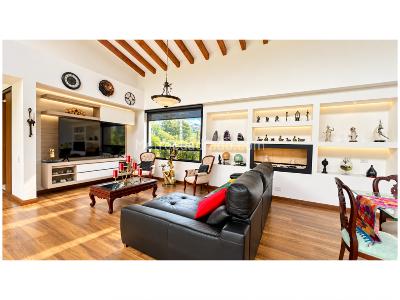 Casa de 3 alcobas en venta en El Vergel, Envigado, 330 m² · foto 9 de 20