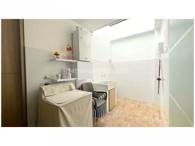 Casa de 3 alcobas en venta en El Vergel, Envigado, 330 m² · foto 16 de 20