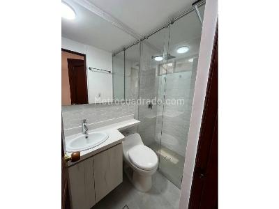 Casa de 5 alcobas en venta en El Poblado, Medellín, 270 m² · foto 11 de 20