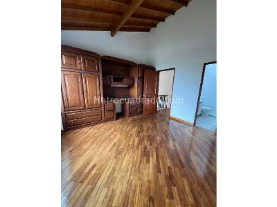Casa de 5 alcobas en venta en El Poblado, Medellín, 270 m² · foto 17 de 20