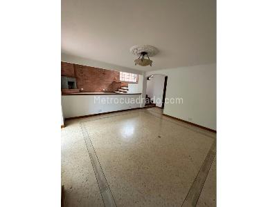 Casa de 5 alcobas en venta en El Poblado, Medellín, 270 m² · foto 19 de 20