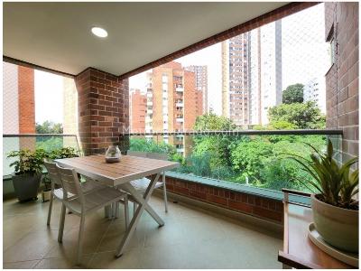 Apartamento de 3 alcobas en venta en Santa Maria De Los Angeles, Medellín, 150 m² · foto 3 de 19