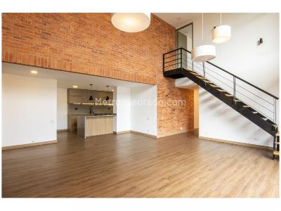 Apartamento de 3 alcobas en venta en Los Balsos No, Medellín, 200 m² · foto 2 de 20