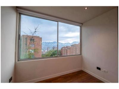 Apartamento de 1 alcoba en venta en El Tesoro, Medellín, 66 m² · foto 6 de 8