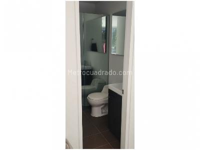 Casa de 3 alcobas en venta en Loma El Atravesado, Envigado, 290 m² · foto 18 de 20