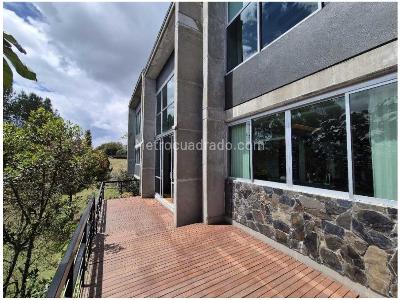 Casa de 5 alcobas en venta en Alto De Las Palmas, Envigado, 550 m² · foto 3 de 20