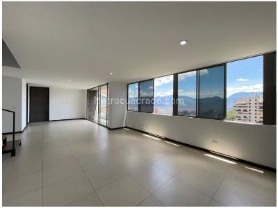 Apartamento en venta en Altos Del Poblado, Medellín · foto 2 de 11