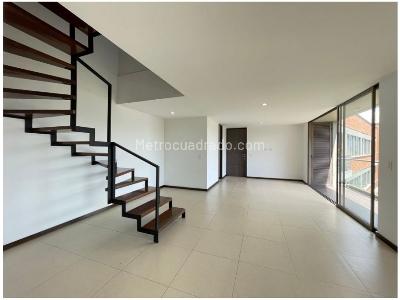 Apartamento en venta en Altos Del Poblado, Medellín · foto 5 de 11