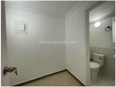 Apartamento de 3 alcobas en venta en Segundo Parque, Medellín, 90 m² · foto 15 de 16