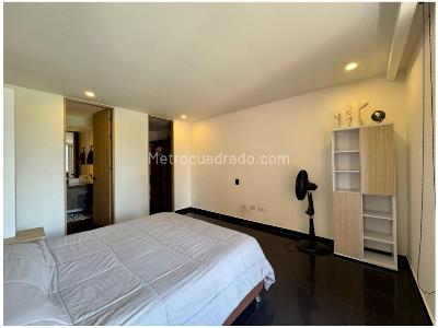 Apartaestudio en venta en Lalinde, Medellín, 74 m² · foto 8 de 17