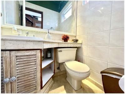 Casa en venta en Las Palmas, Medellín · foto 12 de 19