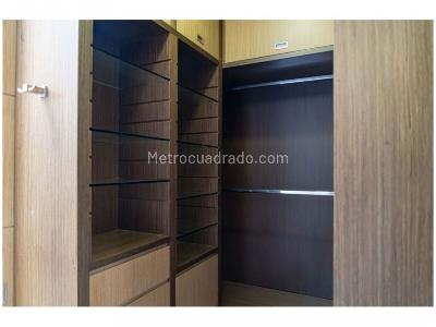 Casa de 3 alcobas en venta en Cola Del Zorro, Medellín, 323 m² · foto 13 de 18