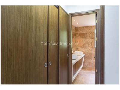 Casa de 3 alcobas en venta en Cola Del Zorro, Medellín, 323 m² · foto 15 de 18