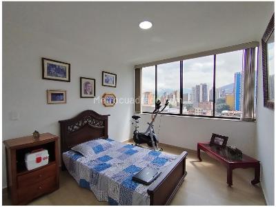 Apartamento de 3 alcobas en venta en Av La Playa, Medellín, 122 m² · foto 8 de 17