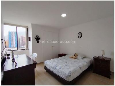 Apartamento de 3 alcobas en venta en Av La Playa, Medellín, 122 m² · foto 12 de 17