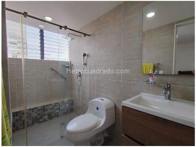 Apartamento de 3 alcobas en venta en Av La Playa, Medellín, 122 m² · foto 14 de 17